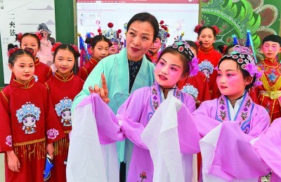 何如让戏曲“大不雅园”里“百花怒放”